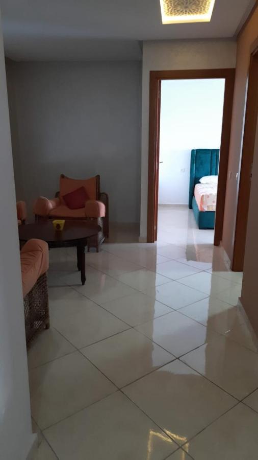 Appartement Meuble Avec Terrasse A Kenitra Exterior foto